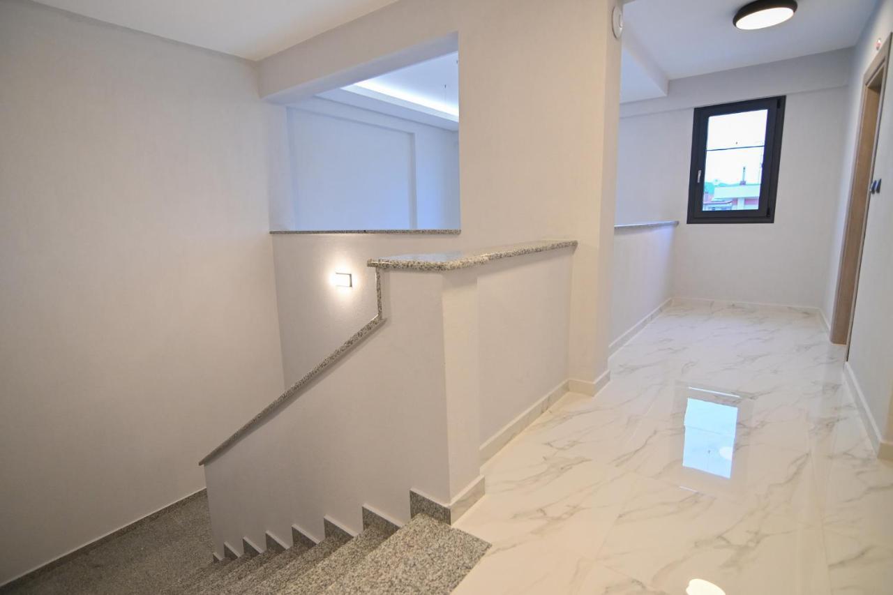 Armonia Luxury Suites Vrasná Dış mekan fotoğraf