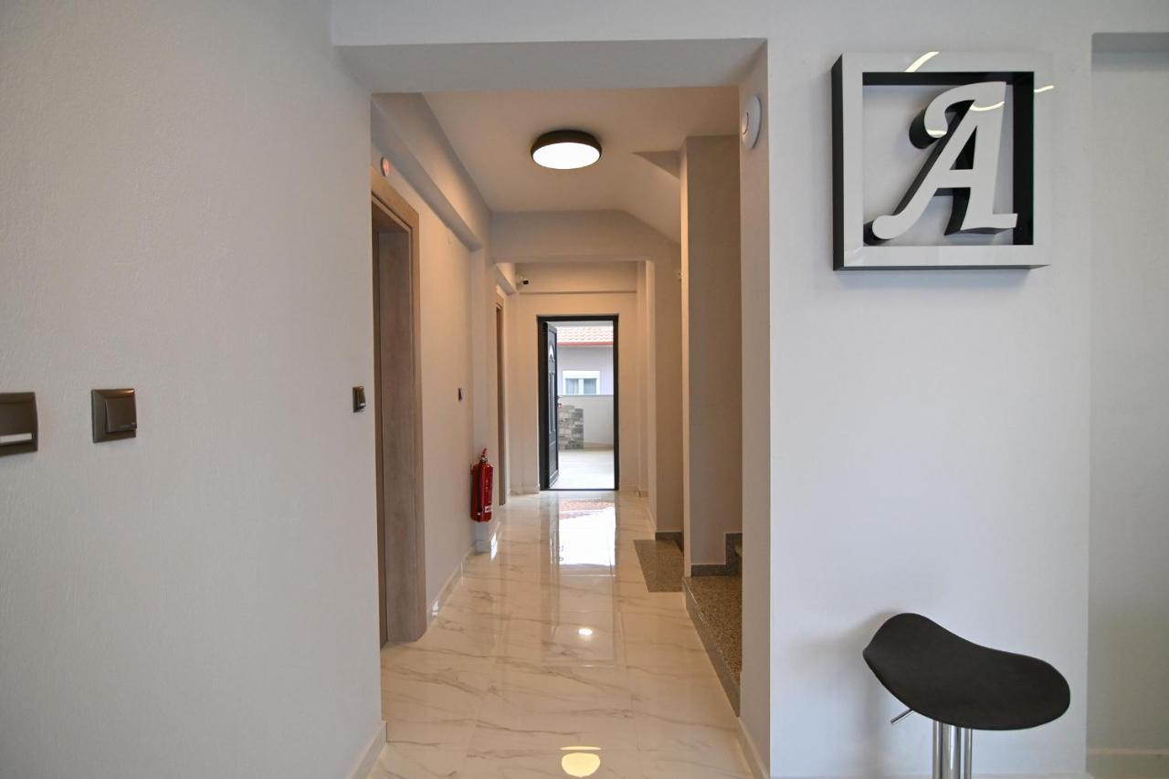 Armonia Luxury Suites Vrasná Dış mekan fotoğraf