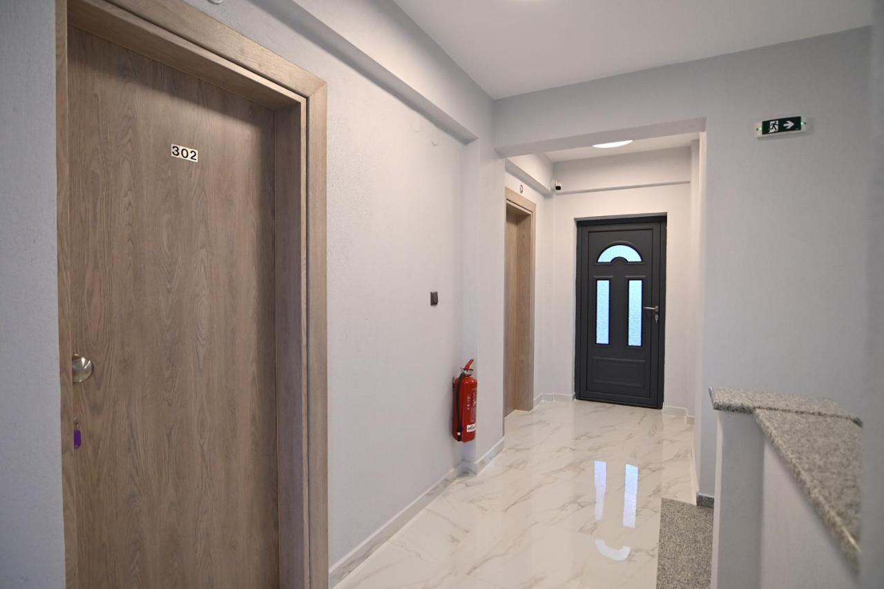 Armonia Luxury Suites Vrasná Dış mekan fotoğraf